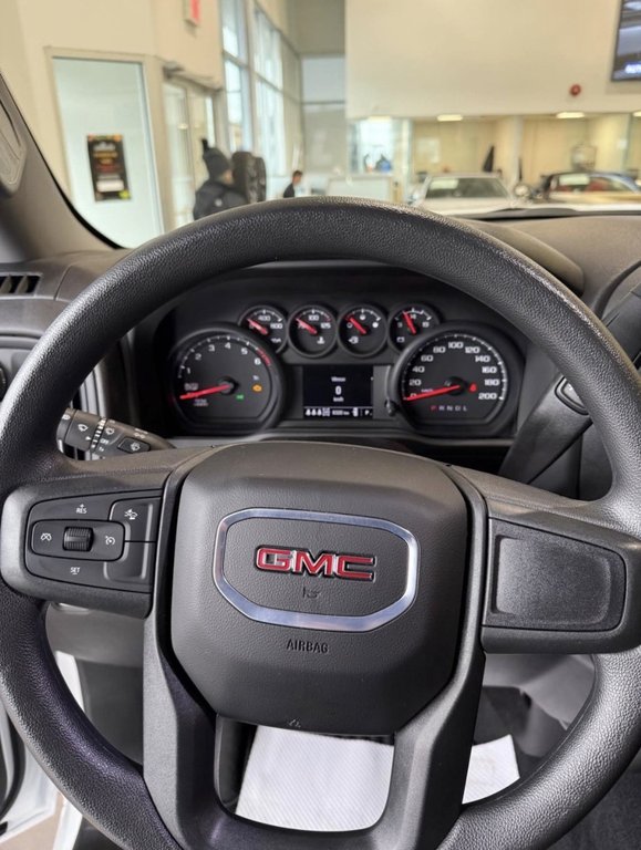 GMC Sierra 1500 PRO 2025 à Terrebonne, Québec - 10 - w1024h768px
