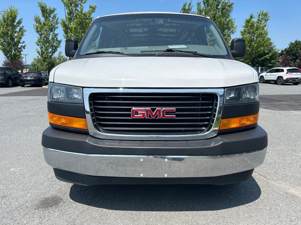2023 GMC Savana Cargo Van 2500, AIR CLIMATISÉ, BAS KM in Boucherville, Quebec - 5 - w1024h768px