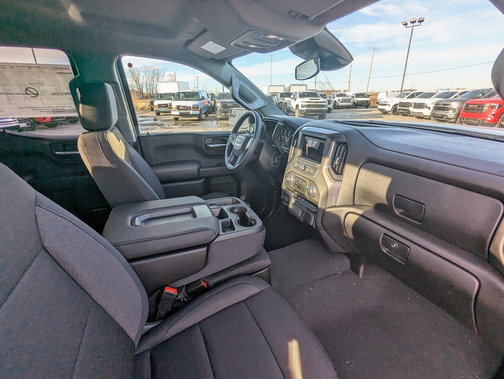 GMC Sierra 1500 Pro 2024 à Terrebonne, Québec - 9 - w1024h768px