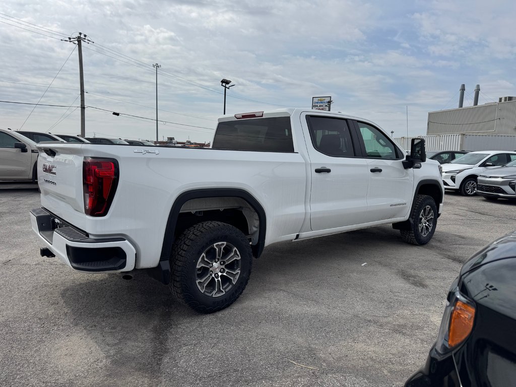 GMC K1500 SIERRA CREW CAB PRO STD/BOX (1SA) PRO 2026 à Terrebonne, Québec - 4 - w1024h768px