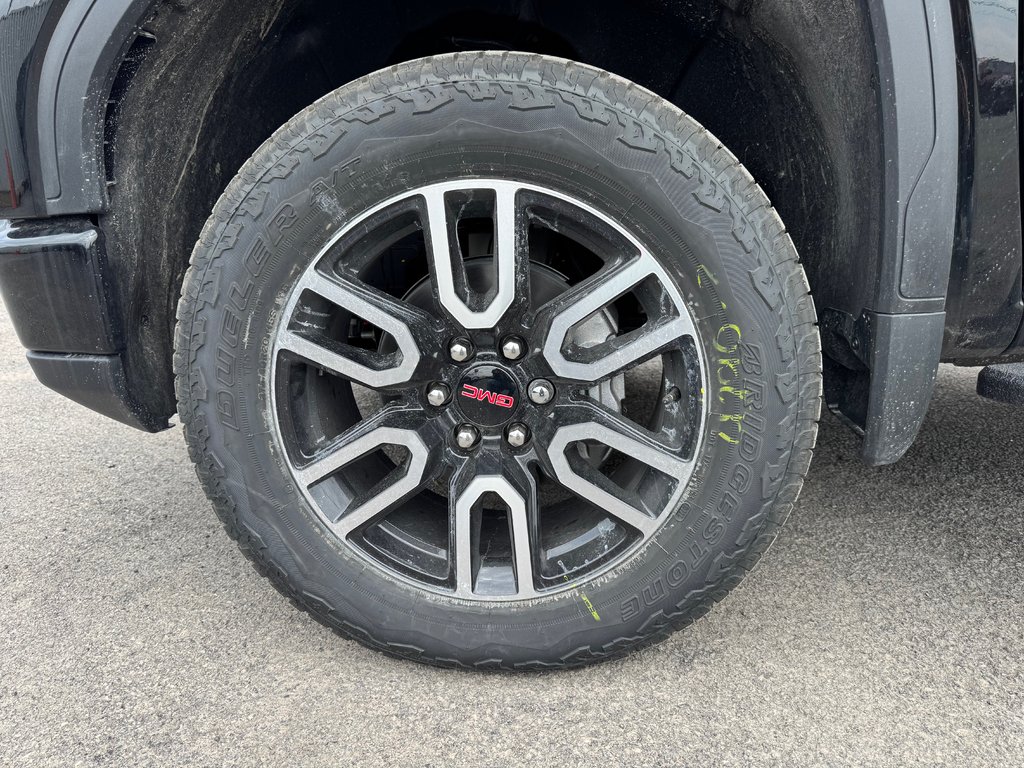 GMC K1500 SIERRA CREW CAB AT4 STD/BOX (4SB) AT4 2026 à Terrebonne, Québec - 12 - w1024h768px
