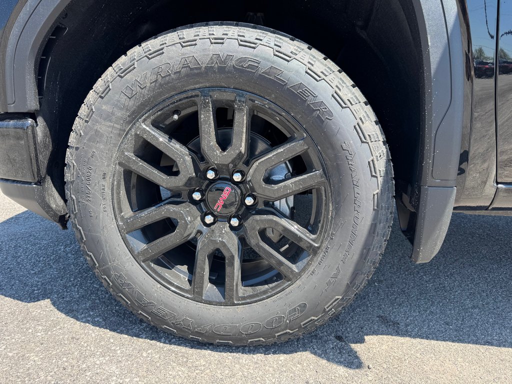 2026 GMC Sierra 1500 PRO in Terrebonne, Quebec - 11 - w1024h768px