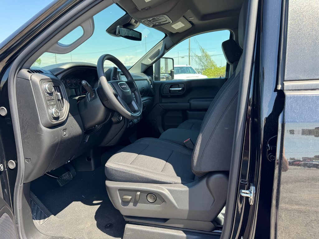 2026 GMC Sierra 1500 PRO in Terrebonne, Quebec - 7 - w1024h768px