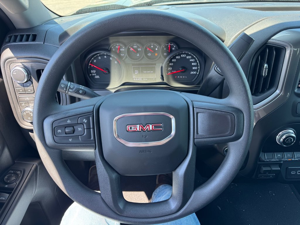 2026 GMC Sierra 1500 PRO in Terrebonne, Quebec - 9 - w1024h768px