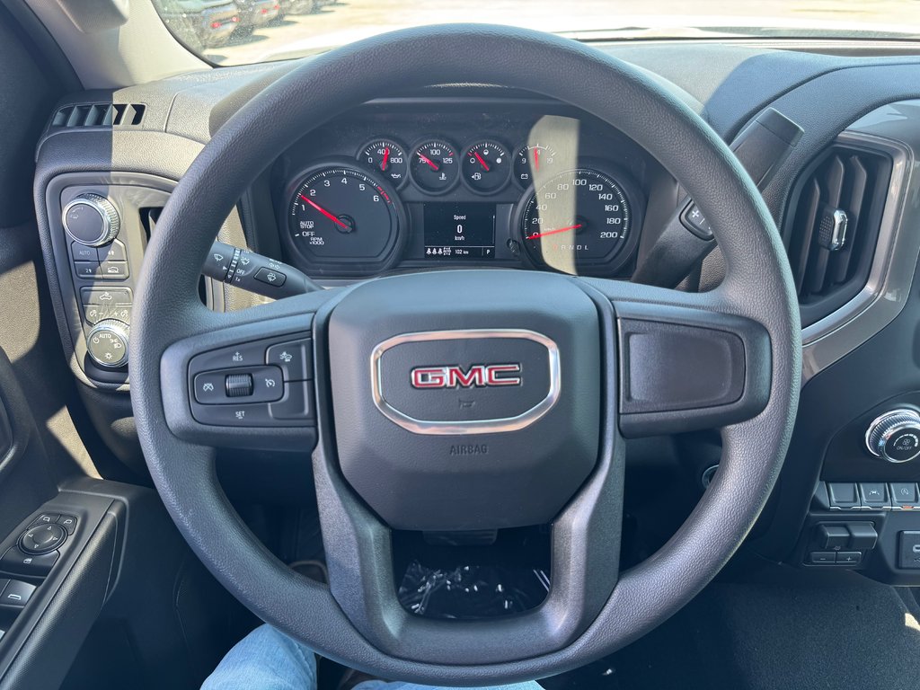 2026 GMC Sierra 1500 PRO in Terrebonne, Quebec - 8 - w1024h768px