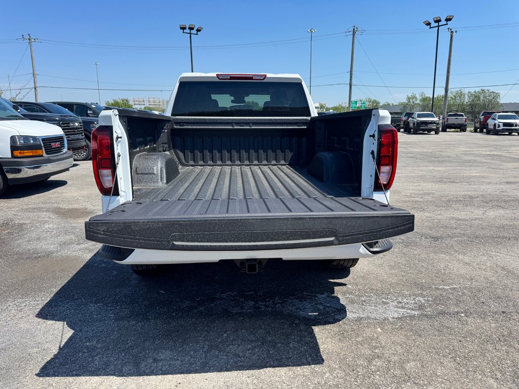 2026 GMC Sierra 1500 PRO in Terrebonne, Quebec - 5 - w1024h768px