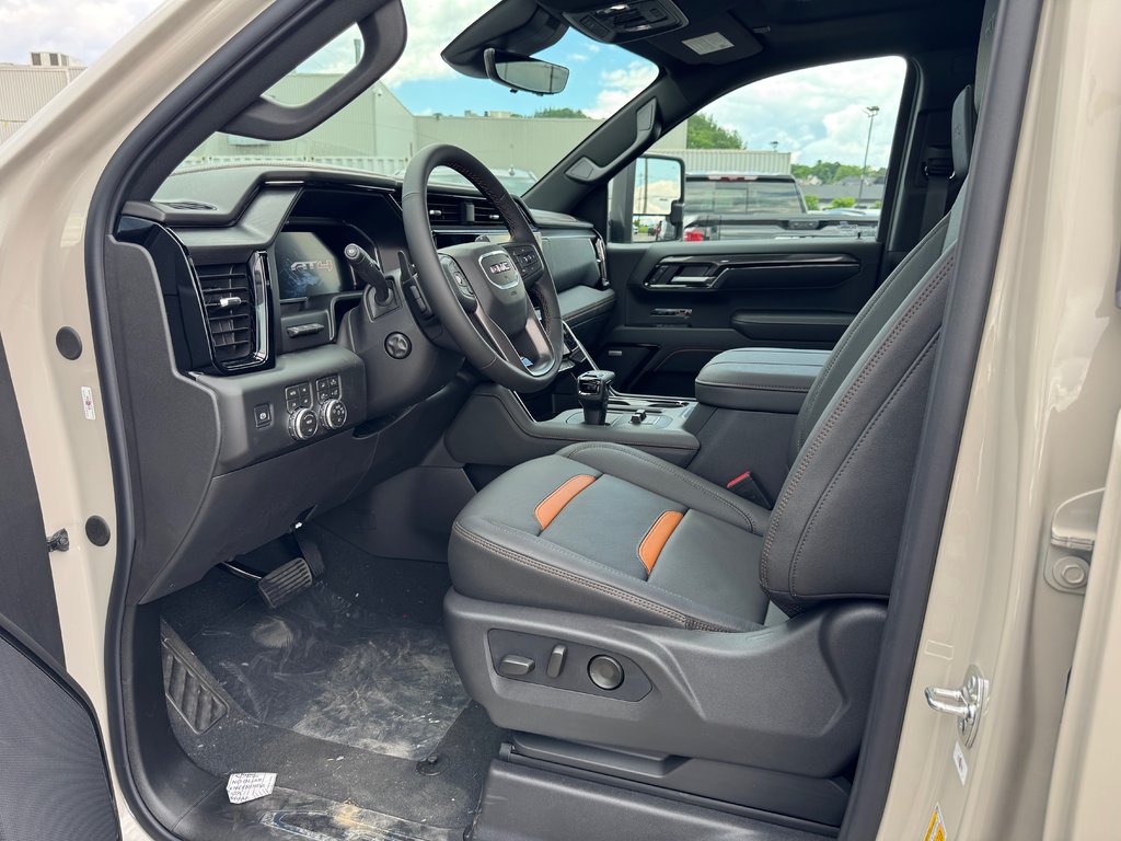 2026 GMC Sierra 1500 AT4 in Terrebonne, Quebec - 7 - w1024h768px