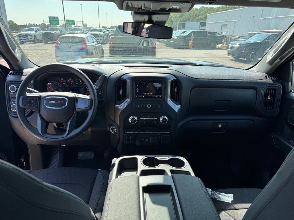 GMC Sierra 1500 PRO 2026 à Terrebonne, Québec - 11 - w1024h768px