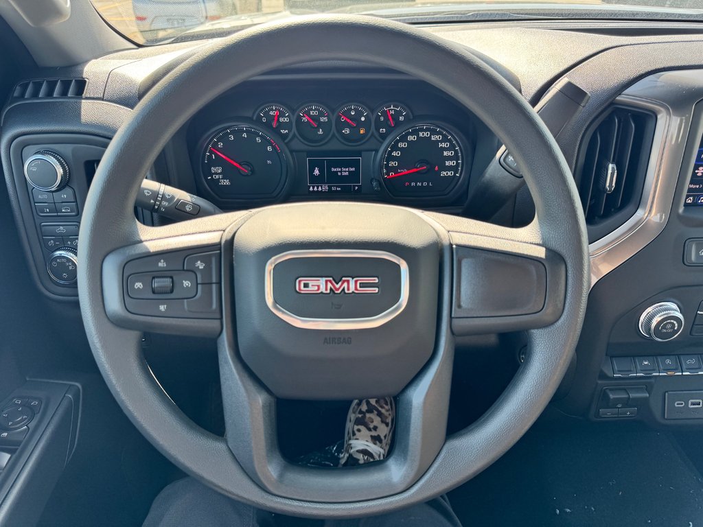 GMC Sierra 1500 PRO 2026 à Terrebonne, Québec - 10 - w1024h768px