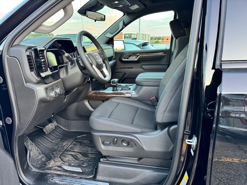 GMC Sierra 1500 ELEVATION 2026 à Terrebonne, Québec - 7 - w1024h768px