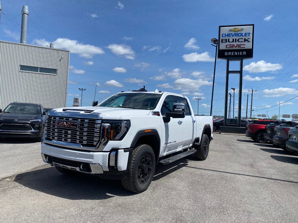 2024 GMC Sierra 2500 HD DENALI in Terrebonne, Quebec - 3 - w1024h768px