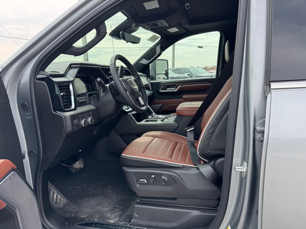 GMC K2500 HD SIERRA CREW CAB DENALI ULTIMATE STD/BOX DURAMAX (5SB) DENALI 2026 à Terrebonne, Québec - 6 - w1024h768px