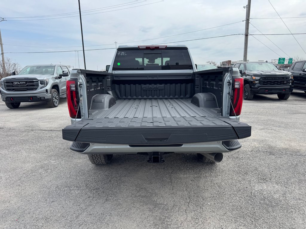 GMC K2500 HD SIERRA CREW CAB DENALI ULTIMATE STD/BOX DURAMAX (5SB) DENALI 2026 à Terrebonne, Québec - 5 - w1024h768px