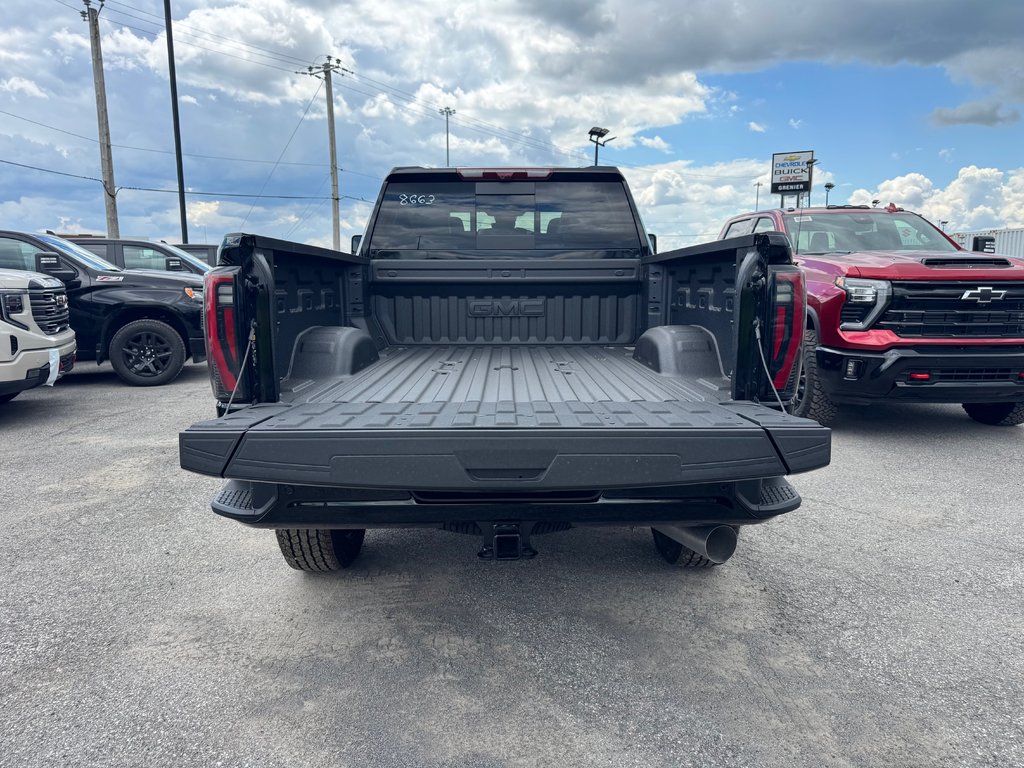 GMC Sierra 2500 HD AT4 2026 à Terrebonne, Québec - 6 - w1024h768px