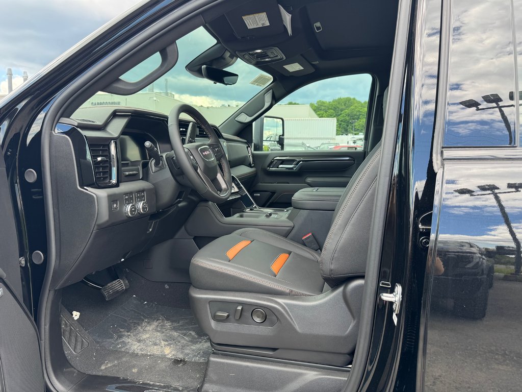 GMC Sierra 2500 HD AT4 2026 à Terrebonne, Québec - 11 - w1024h768px