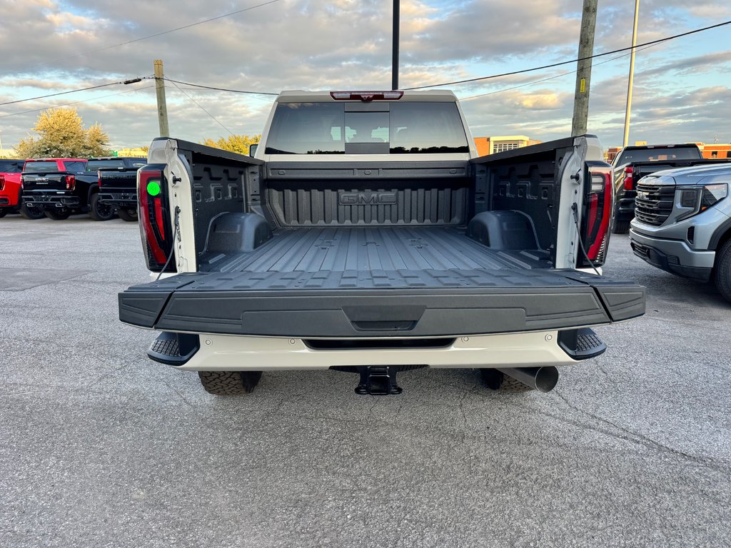 GMC Sierra 2500 HD AT4 2026 à Terrebonne, Québec - 5 - w1024h768px