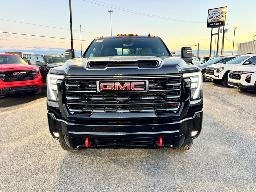 GMC Sierra 2500 HD AT4 2026 à Terrebonne, Québec - 3 - w1024h768px