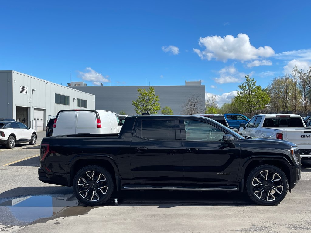 2025 GMC Sierra EV in Montreal, Quebec - 3 - w1024h768px