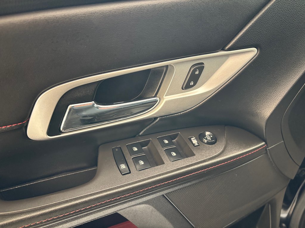 GMC Terrain SLE 2015 à Boucherville, Québec - 28 - w1024h768px