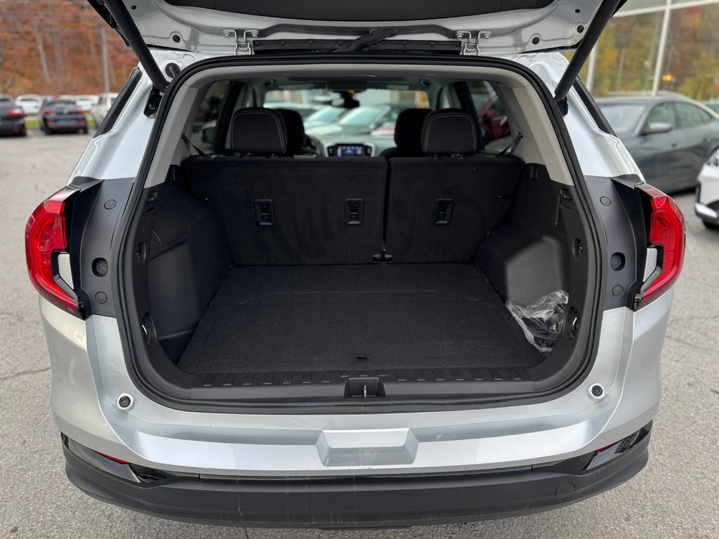 GMC Terrain SLE AWD Elevation Toit Panoramique Navigation 2022 à Terrebonne, Québec - 26 - w1024h768px