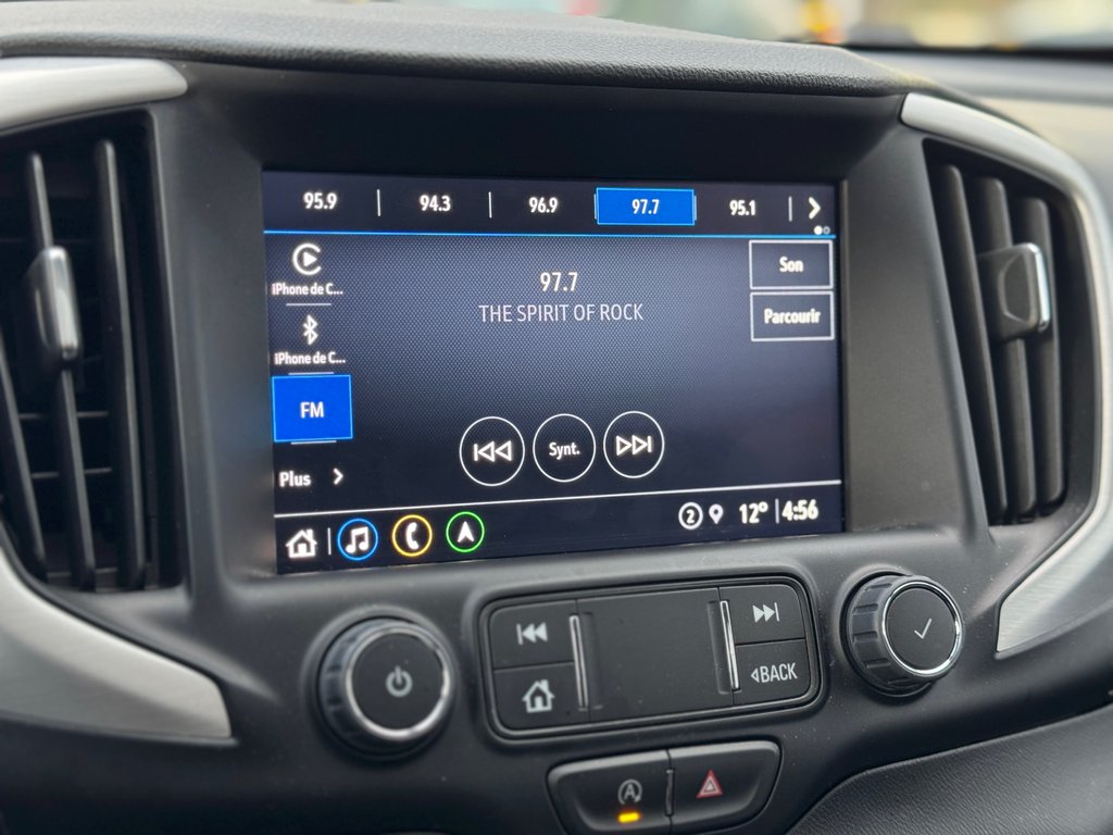 GMC Terrain SLE AWD Elevation Toit Panoramique Navigation 2022 à Terrebonne, Québec - 17 - w1024h768px