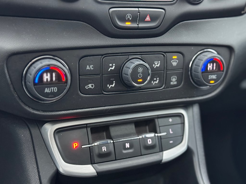 GMC Terrain SLE AWD Elevation Toit Panoramique Navigation 2022 à Terrebonne, Québec - 20 - w1024h768px