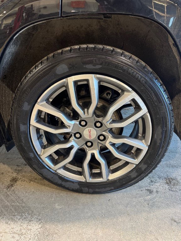 GMC Terrain Denali Cuir Toit Bose 2022 à Terrebonne, Québec - 22 - w1024h768px