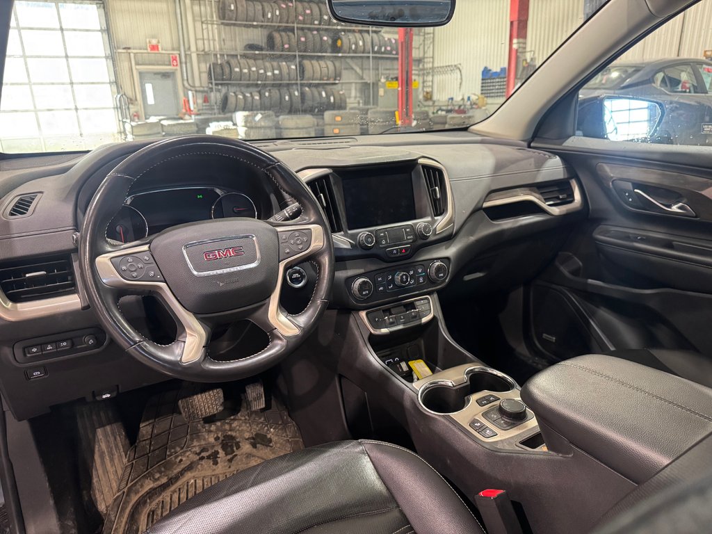 GMC Terrain Denali Cuir Toit Bose 2022 à Terrebonne, Québec - 11 - w1024h768px