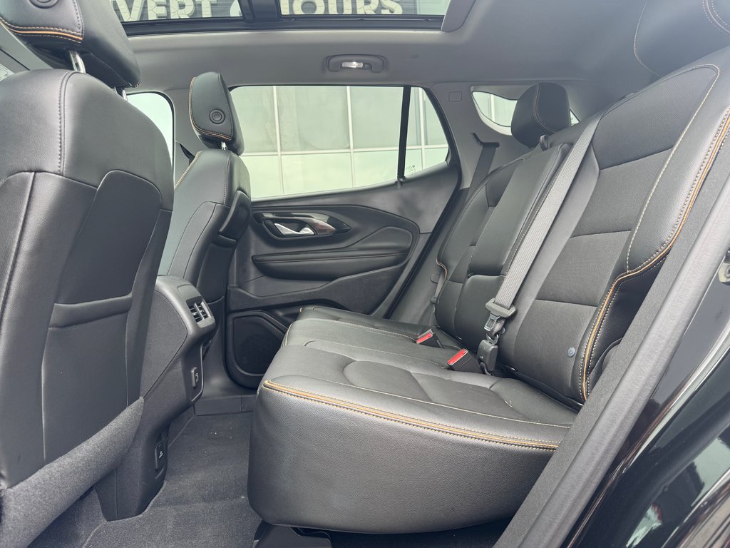 2023 GMC Terrain AT4 Cuir Toit Panoramique AWD in Terrebonne, Quebec - 24 - w1024h768px