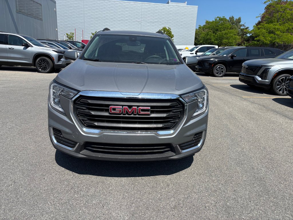 2023 GMC Terrain in Montreal, Quebec - 1 - w1024h768px