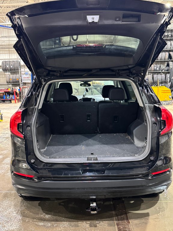 2023 GMC Terrain SLE Elevation AWD in Terrebonne, Quebec - 19 - w1024h768px