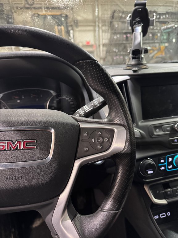 2023 GMC Terrain SLE Elevation AWD in Terrebonne, Quebec - 11 - w1024h768px