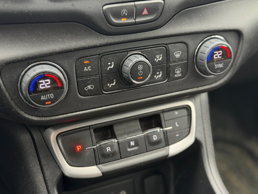 2023 GMC Terrain SLE Elevation AWD Bas Kilométrage in Terrebonne, Quebec - 18 - w1024h768px