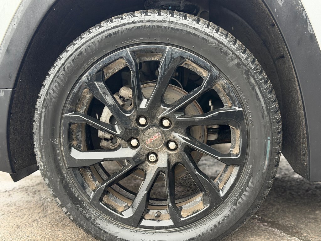 2023 GMC Terrain SLE Elevation AWD Bas Kilométrage in Terrebonne, Quebec - 26 - w1024h768px