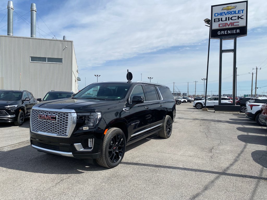 2023 GMC Yukon XL DENALI in Terrebonne, Quebec - 3 - w1024h768px