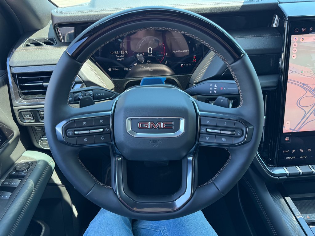 2026 GMC Yukon AT4 in Terrebonne, Quebec - 8 - w1024h768px