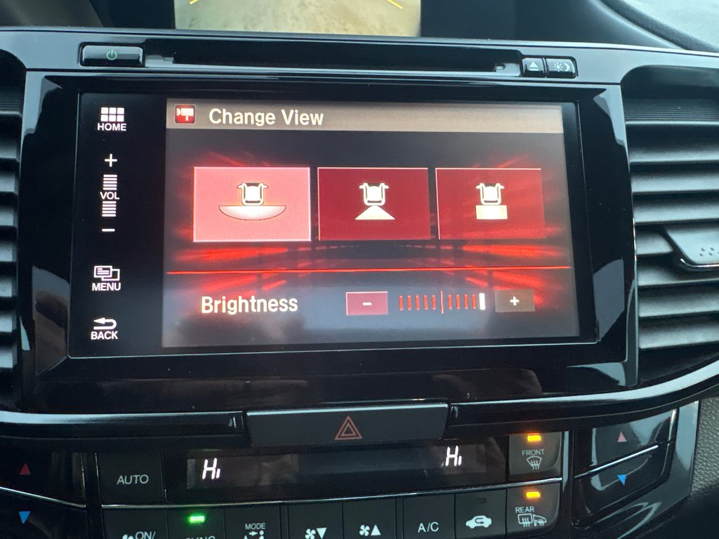 2016 Honda Accord Coupe TOURING  AT CUIR TOIT NAV JAMAIS ACCIDENTÉ in Boucherville, Quebec - 24 - w1024h768px