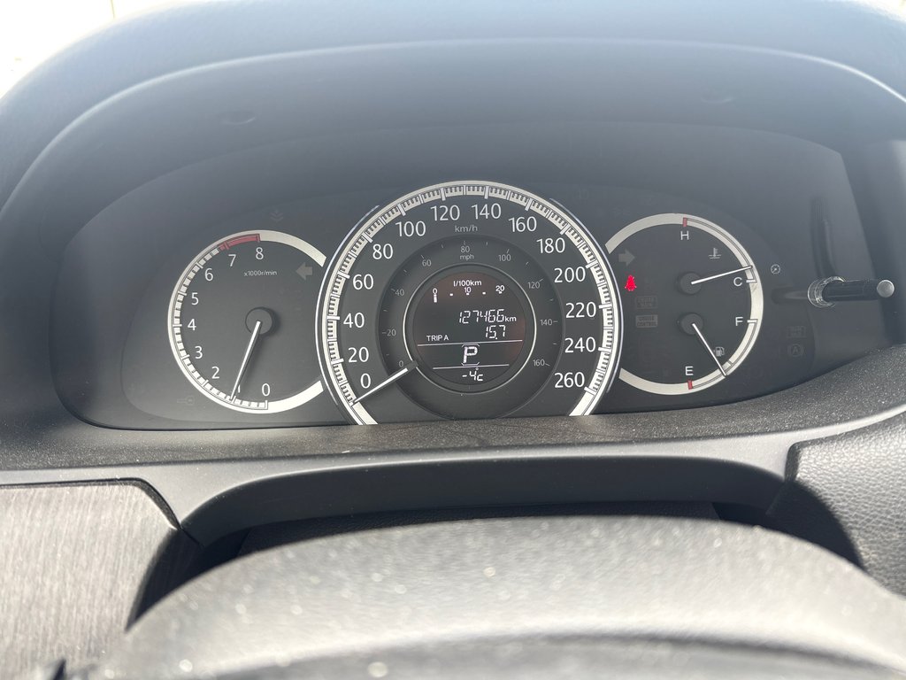 2013 Honda Accord Sedan EX-L, BAS KM, 1 PROPRIO in Boucherville, Quebec - 13 - w1024h768px