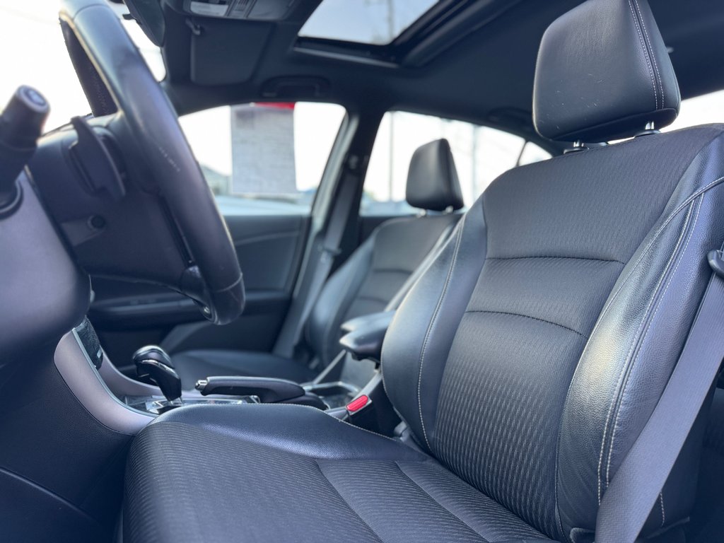 2017 Honda Accord Sport Toit Ouvrant Bas Kilométrage in Terrebonne, Quebec - 9 - w1024h768px