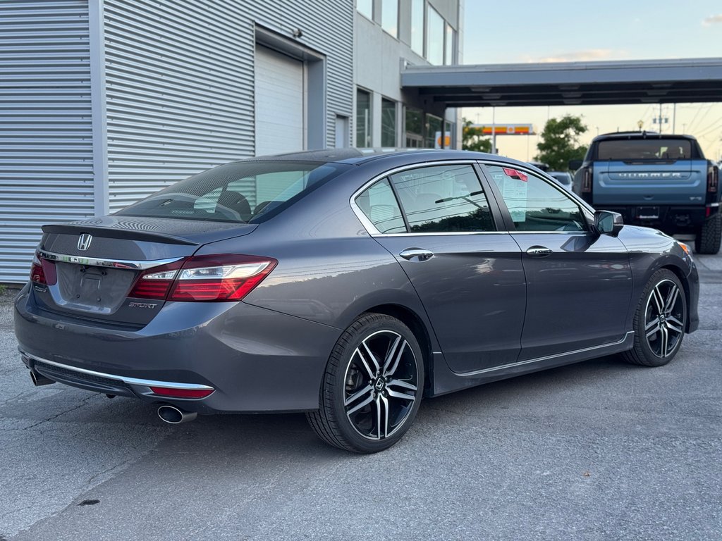 2017 Honda Accord Sport Toit Ouvrant Bas Kilométrage in Terrebonne, Quebec - 5 - w1024h768px