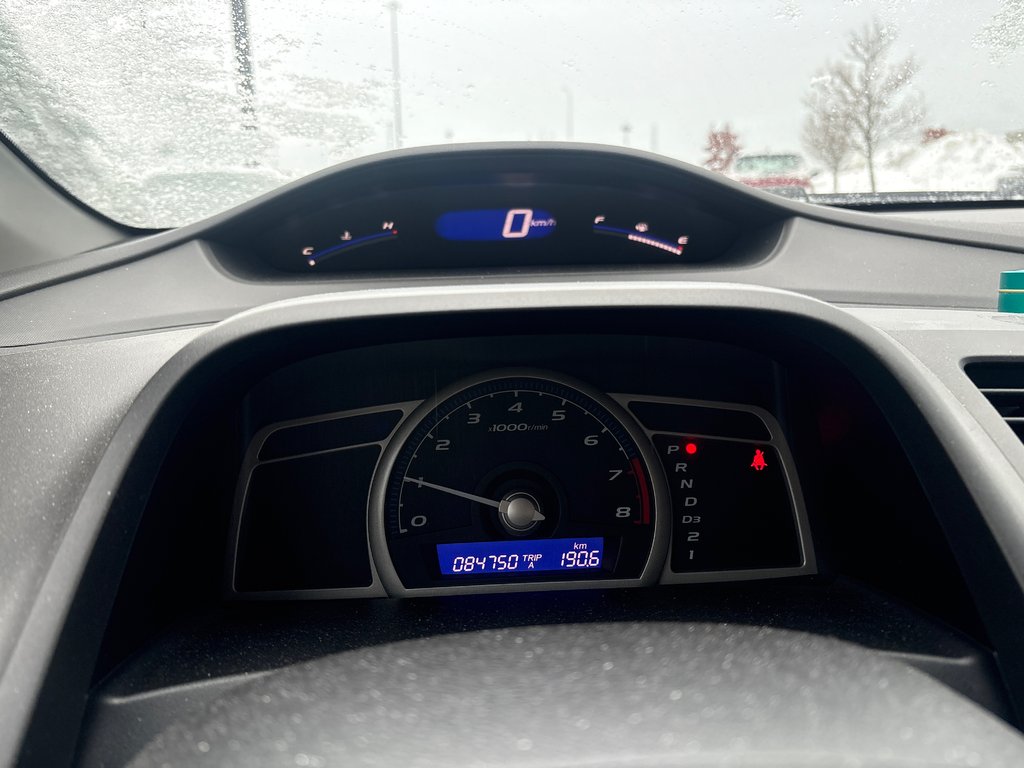2010 Honda Civic Cpe DX-G, AUT,AIR, 84500 KM !!! 8 PNEUS in Boucherville, Quebec - 12 - w1024h768px