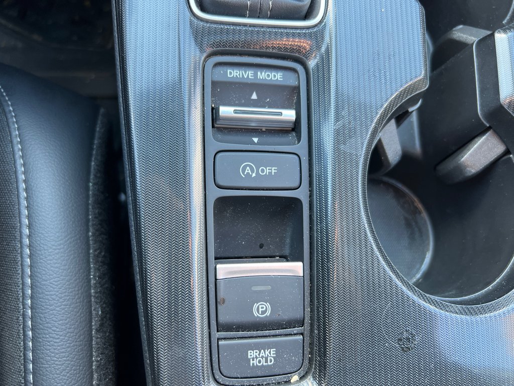 2022 Honda Civic Hatchback SPORT, AUT, BAS KM in Boucherville, Quebec - 25 - w1024h768px