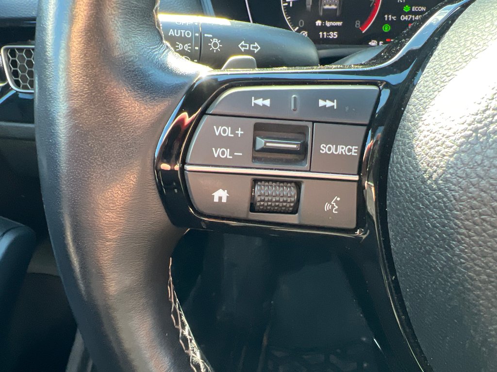 2022 Honda Civic Hatchback SPORT, AUT, BAS KM in Boucherville, Quebec - 23 - w1024h768px