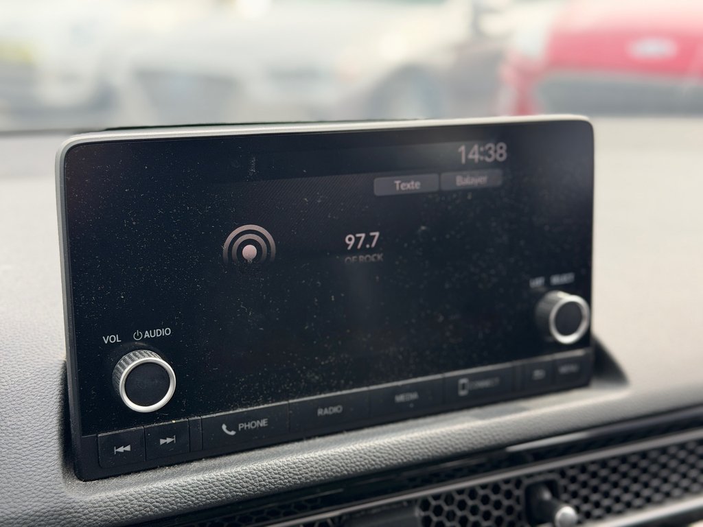 2022 Honda Civic Hatchback LX Air Climatisé Caméra De Recul in Terrebonne, Quebec - 15 - w1024h768px