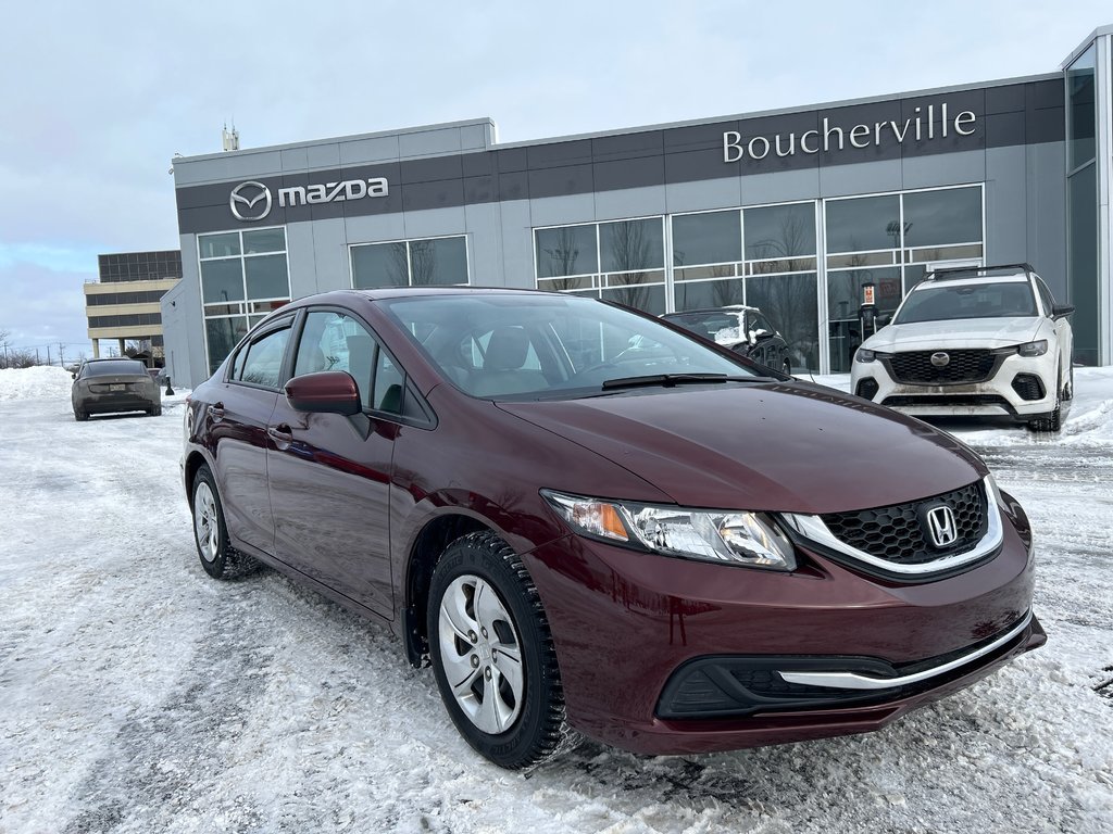 Honda Civic Sedan LX / BLUETOOTH / SIÈGES CHAUFFANTS 2014 à Boucherville, Québec - 1 - w1024h768px