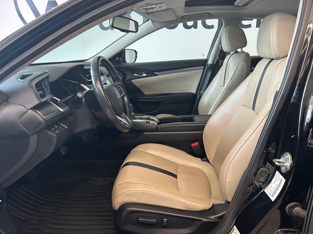 Honda Civic Sedan TOURING 2016 à Boucherville, Québec - 9 - w1024h768px