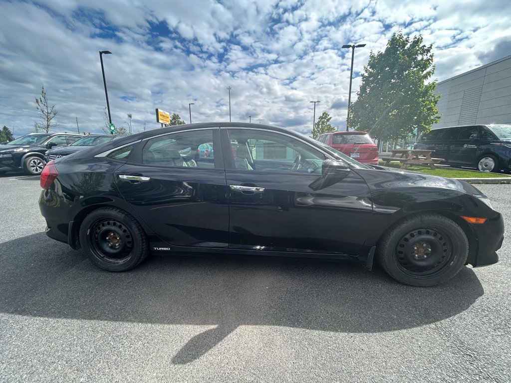 2016 Honda Civic Sedan TOURING in Boucherville, Quebec - 5 - w1024h768px
