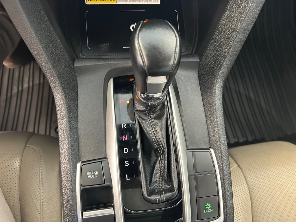 Honda Civic Sedan TOURING 2016 à Boucherville, Québec - 20 - w1024h768px