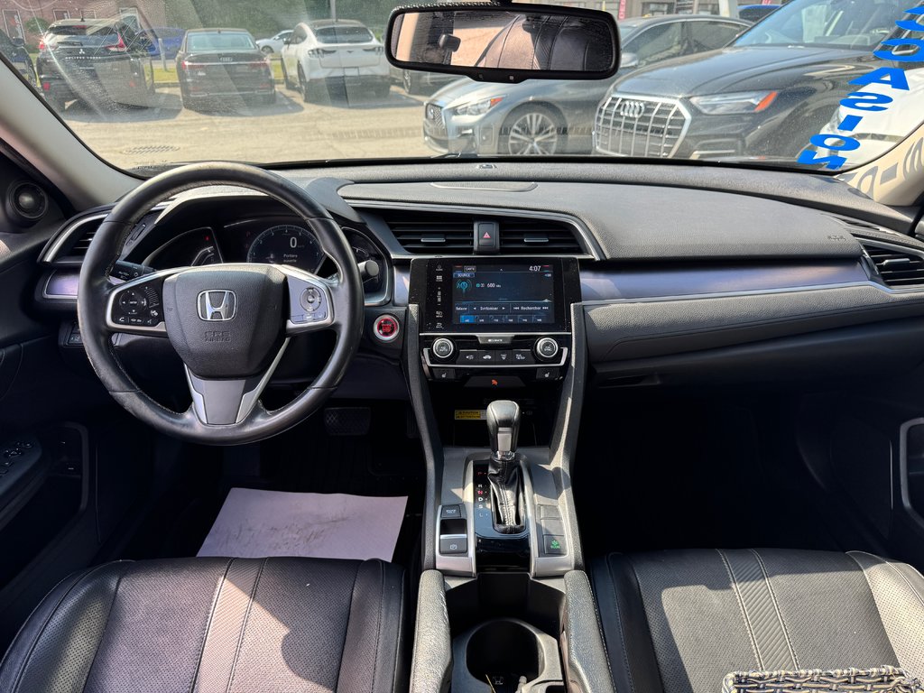 2018 Honda Civic Touring Navigation Toit Ouvrant in Terrebonne, Quebec - 22 - w1024h768px