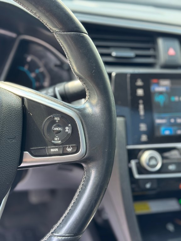 2018 Honda Civic Touring Navigation Toit Ouvrant in Terrebonne, Quebec - 15 - w1024h768px